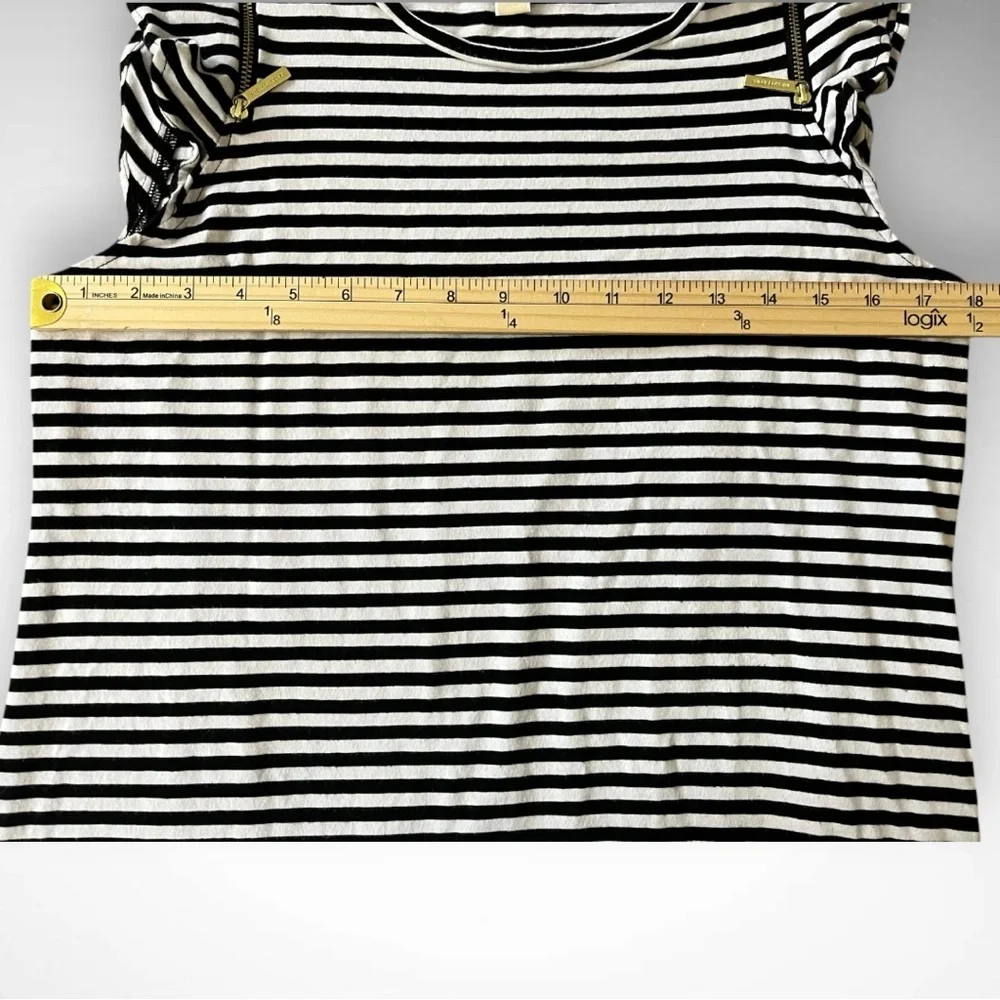 MICHAEL Michael Kors Women's Black and White‎ Striped Shift Dress Medium | EUC